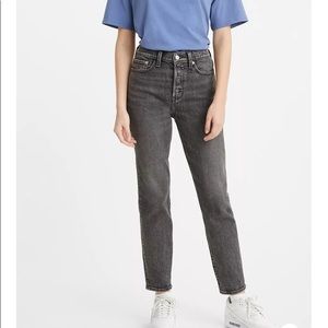 These are the Levi wedgie Icon jeans in better weather